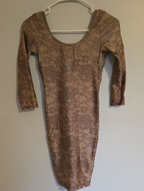 Taupe Low Back Lace-Pattern Bodycon Dress - Women's